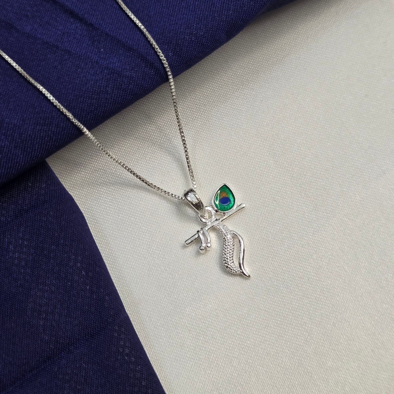 925 Sterling Silver Krishna Flute Chain Pendant